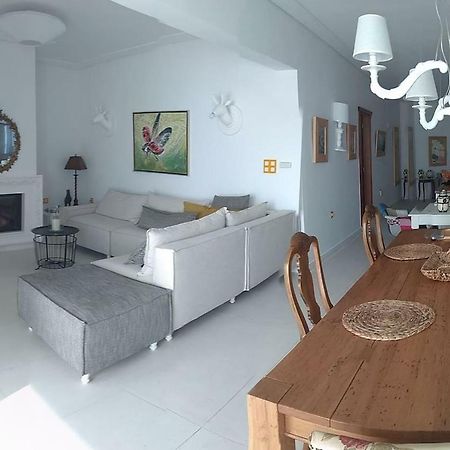 Loutraki Μοναδικής Θέσης Διαμέρισμα Στη Θάλασσα Extérieur photo