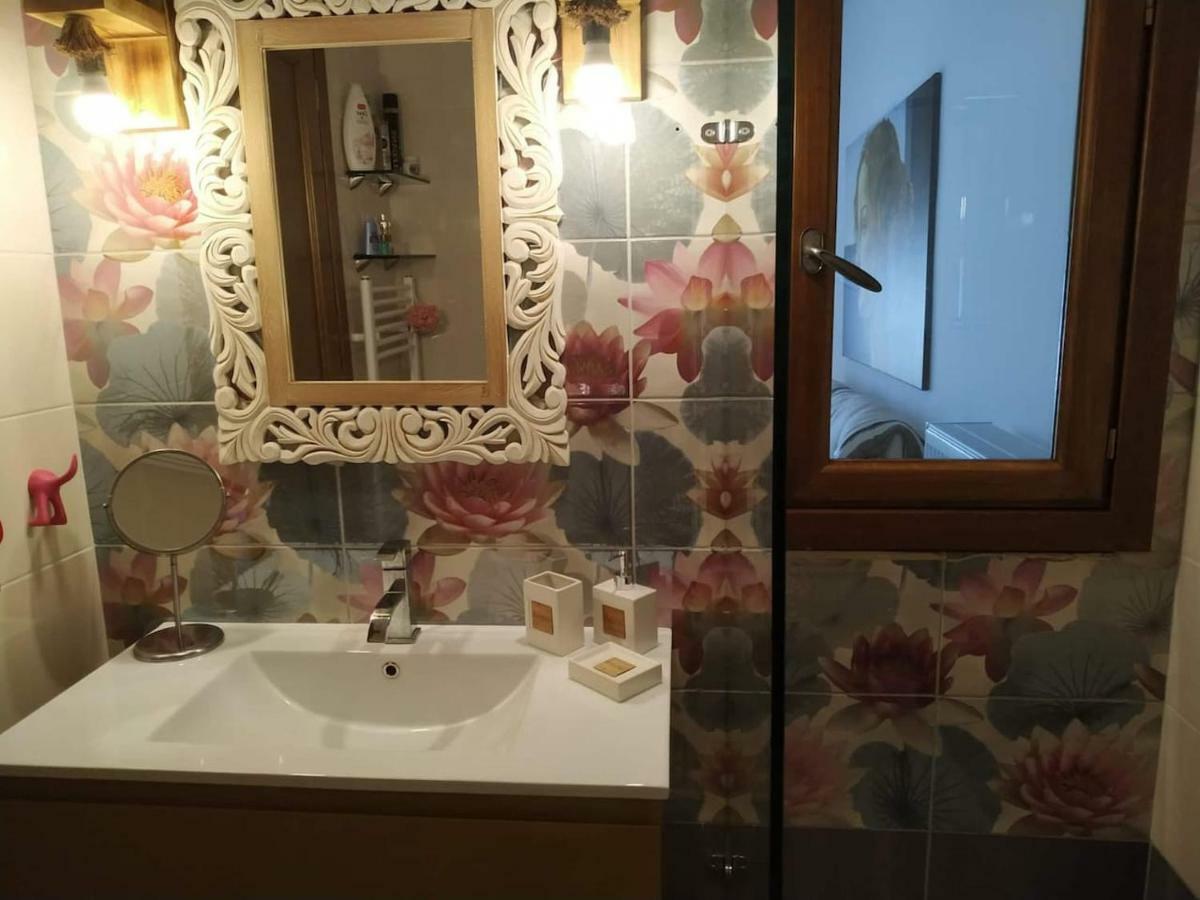 Loutraki Μοναδικής Θέσης Διαμέρισμα Στη Θάλασσα Extérieur photo